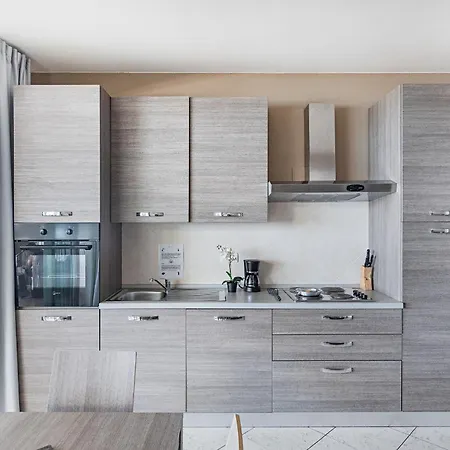 Appartement Residenza Miralago Iii By Wonderful Italy Desenzano del Garda