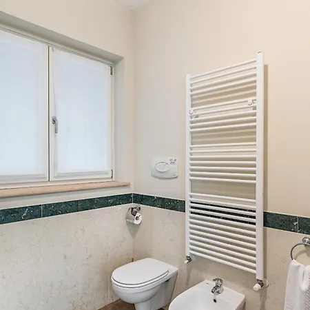 Residenza Miralago Iii By Wonderful Italy * Desenzano del Garda