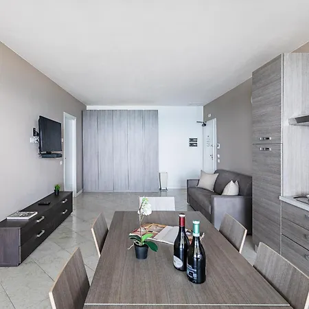 Appartamento Residenza Miralago Iii By Wonderful Italy Desenzano del Garda